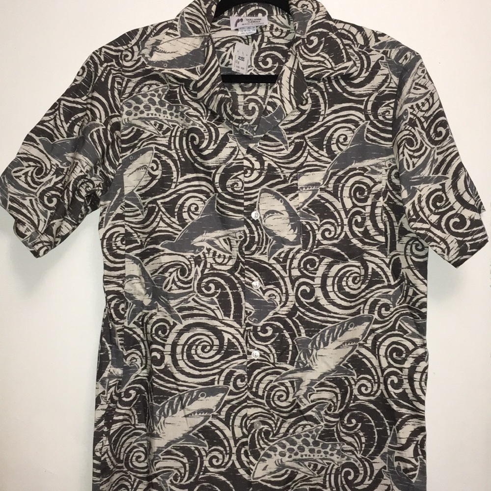 Malahini Hawaii Men’s Aloha Shirt NWT